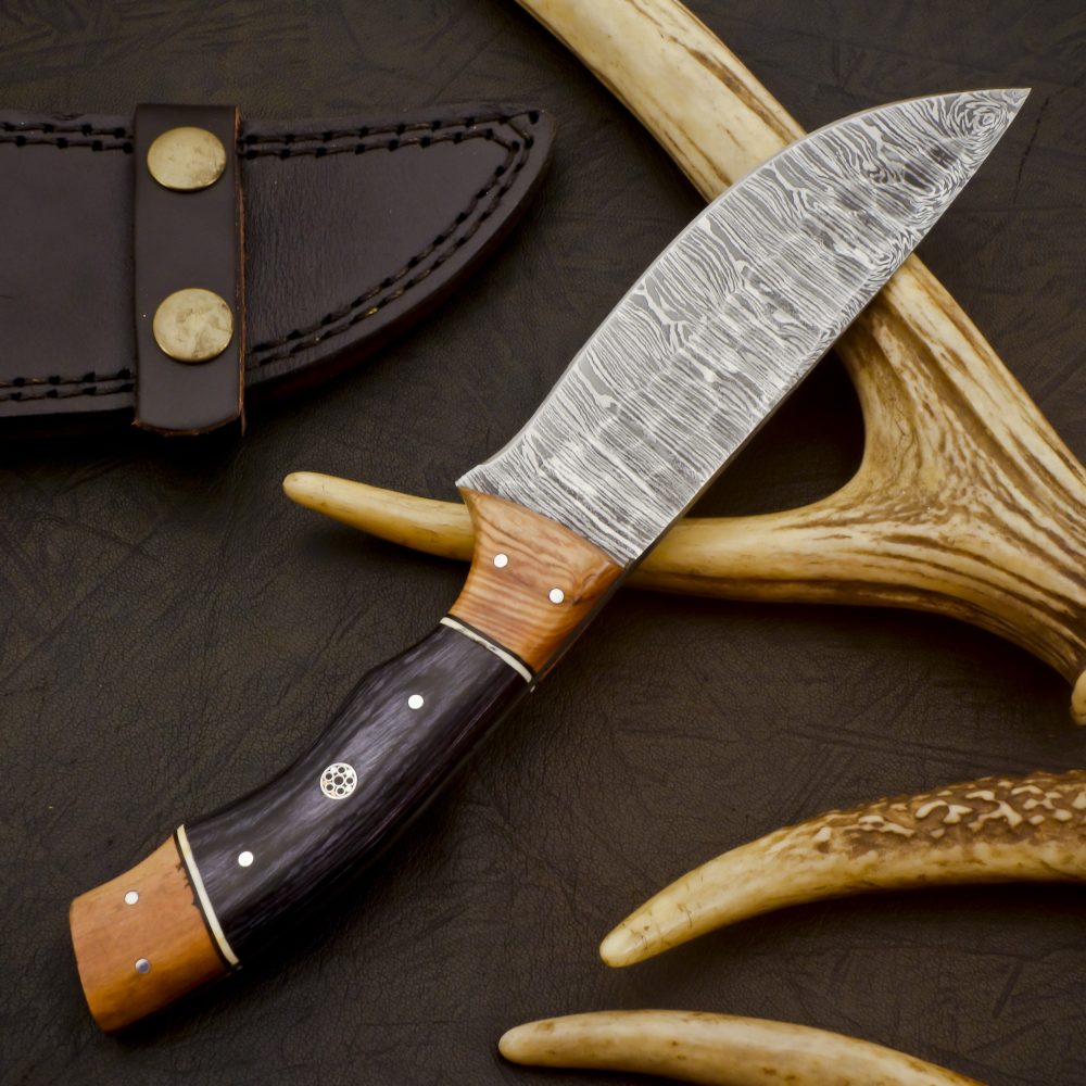 Premium Hand Forged Damascus Steel Fixed Blade Hunting Knife With Paka & Kao Wood Handle New Arrival - Image 6