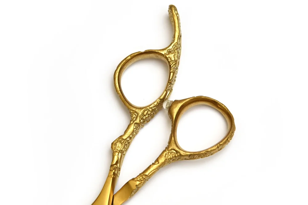 Royal Gold Hair Cutting Scissors – Professional Barber Shears - Image 4